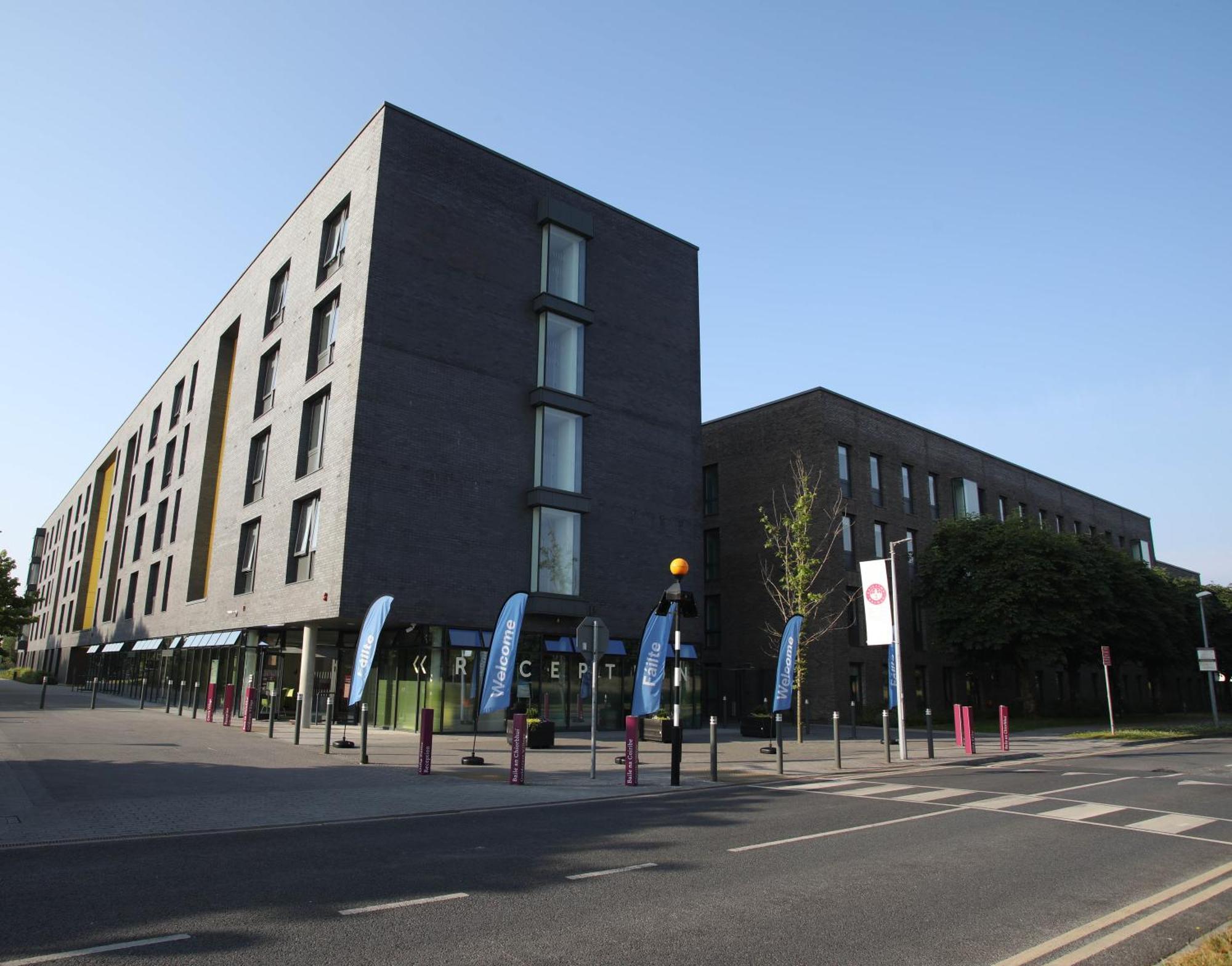 Goldcrest Village Apartments University Of Galway Zewnętrze zdjęcie